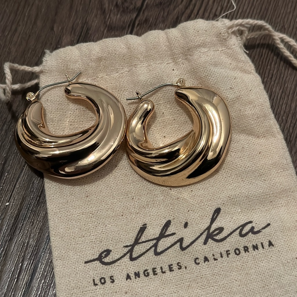 Ettika 18k gold plated earrings - Brand new